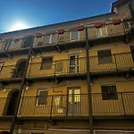 By Apartamento *